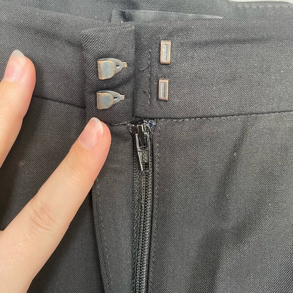 Lafayette 148 New York Dress Pants Size 12 Listing #2 - Picture 4 of 9